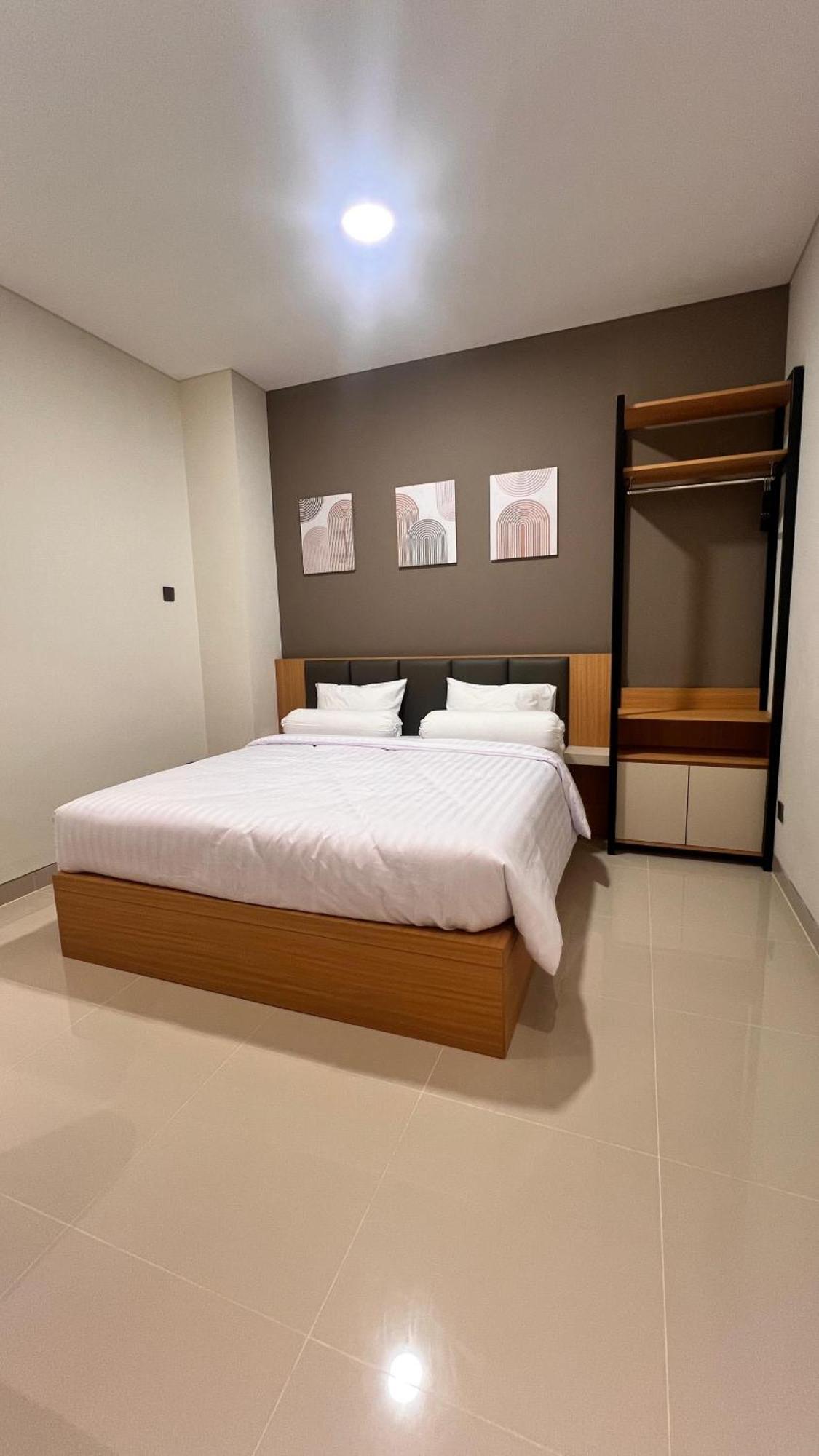 Central Residence Hotel